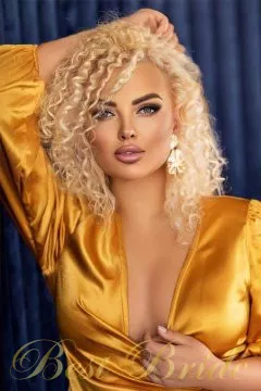 Inna, 35