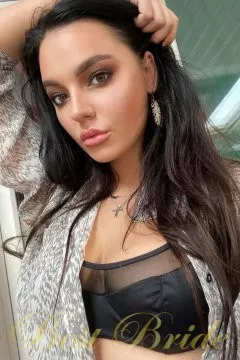 Dana , 31