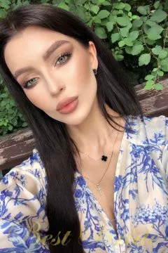 Valeriya, 24