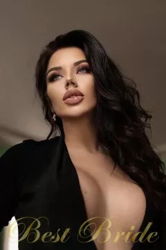 Daria, 25