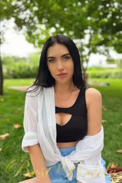 Iryna, 27