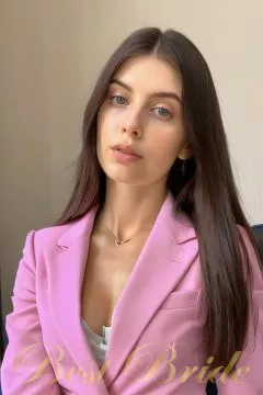 Ksenia, 26