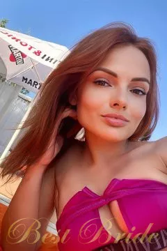 Irina, 35