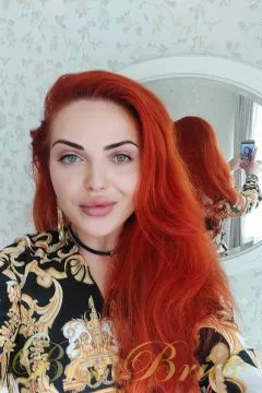 Marina, 34