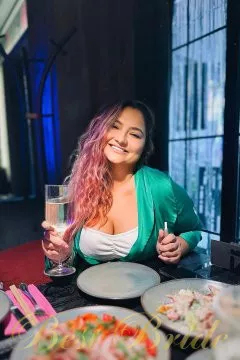 Anastasiia, 30