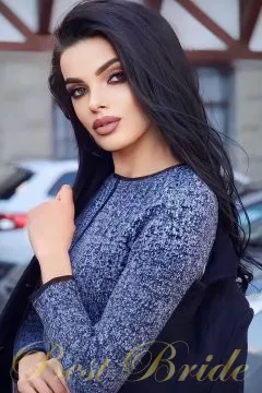 Alina, 27