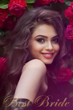 Tetyana, 27