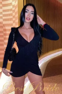 Carolina, 36