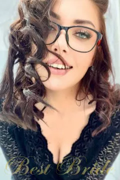 Victoria, 32