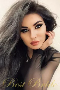 Anastasia, 27