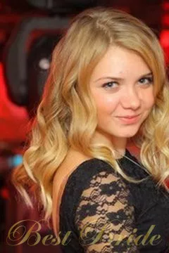 Alyona, 32