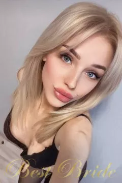 Kateryna, 24